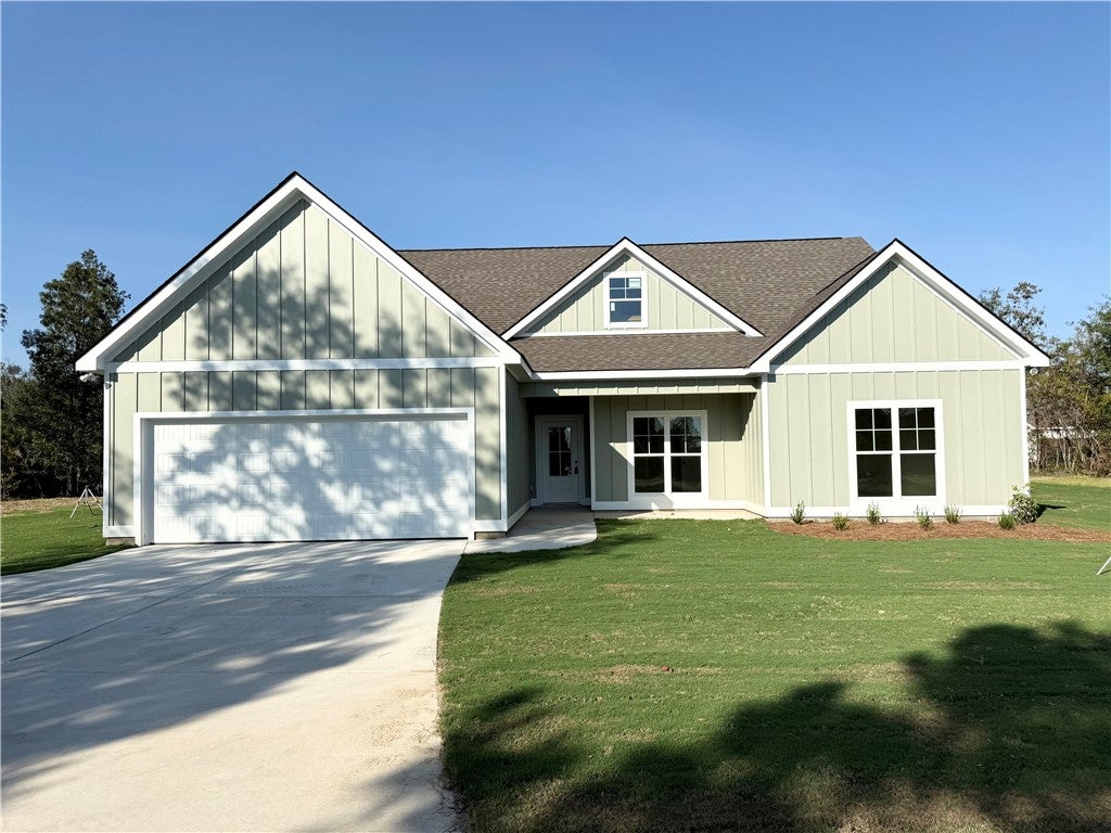 Photo of 2845 LEE ROAD 40, Salem, AL 36874 (MLS # 182175)