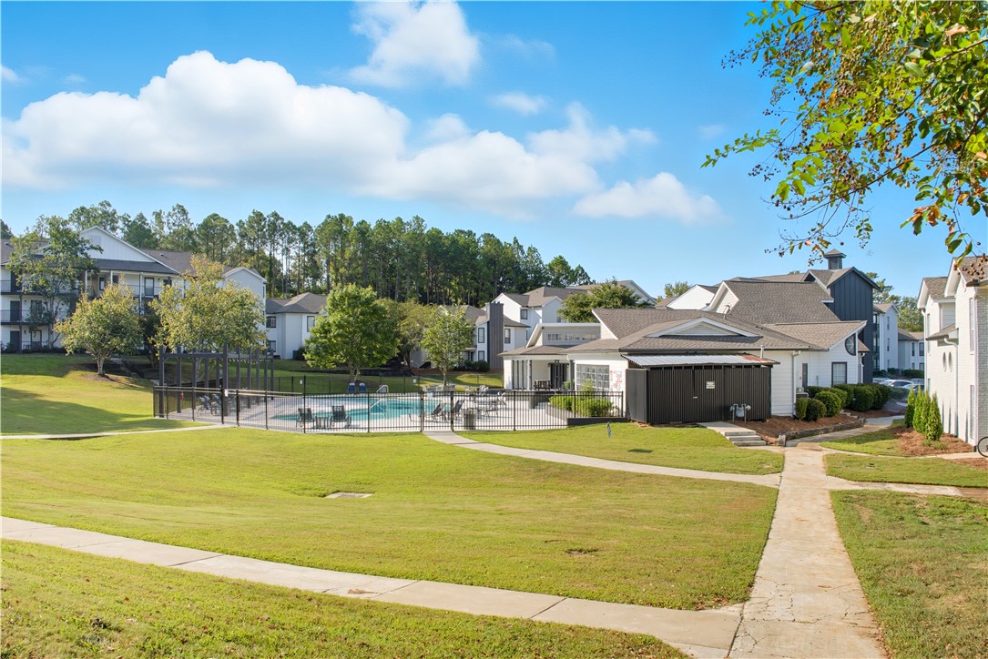 Auburn, Alabama 36830, United States, 2 Bedrooms Bedrooms, ,2 BathroomsBathrooms,Residential,Active,80944