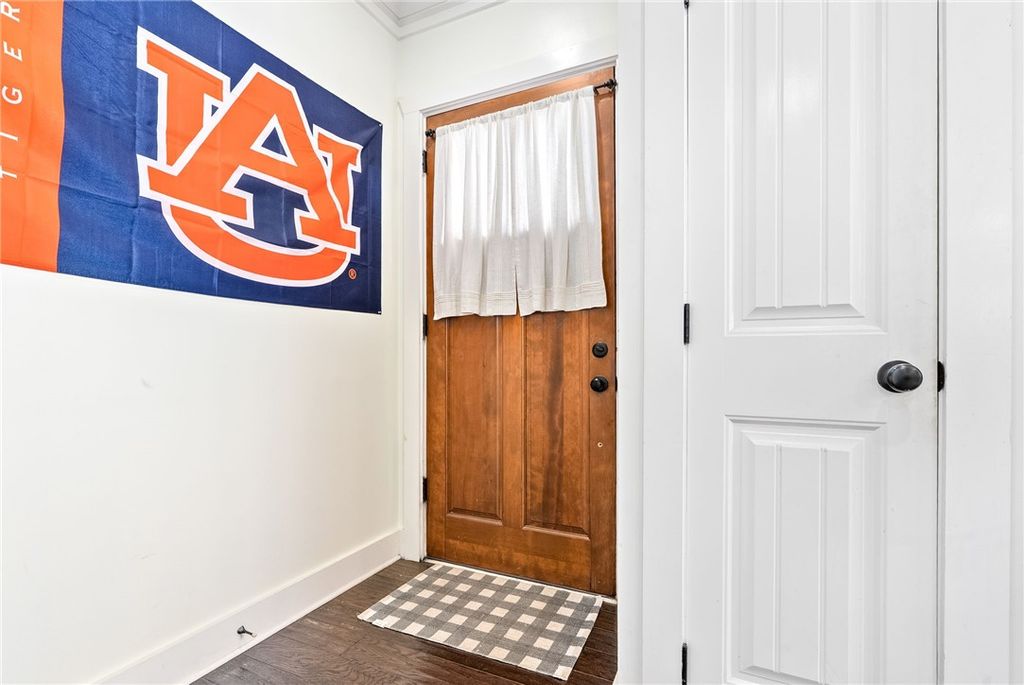 Photo of 650 DEKALB Street #2215, Auburn, AL 36830 (MLS # 176932)