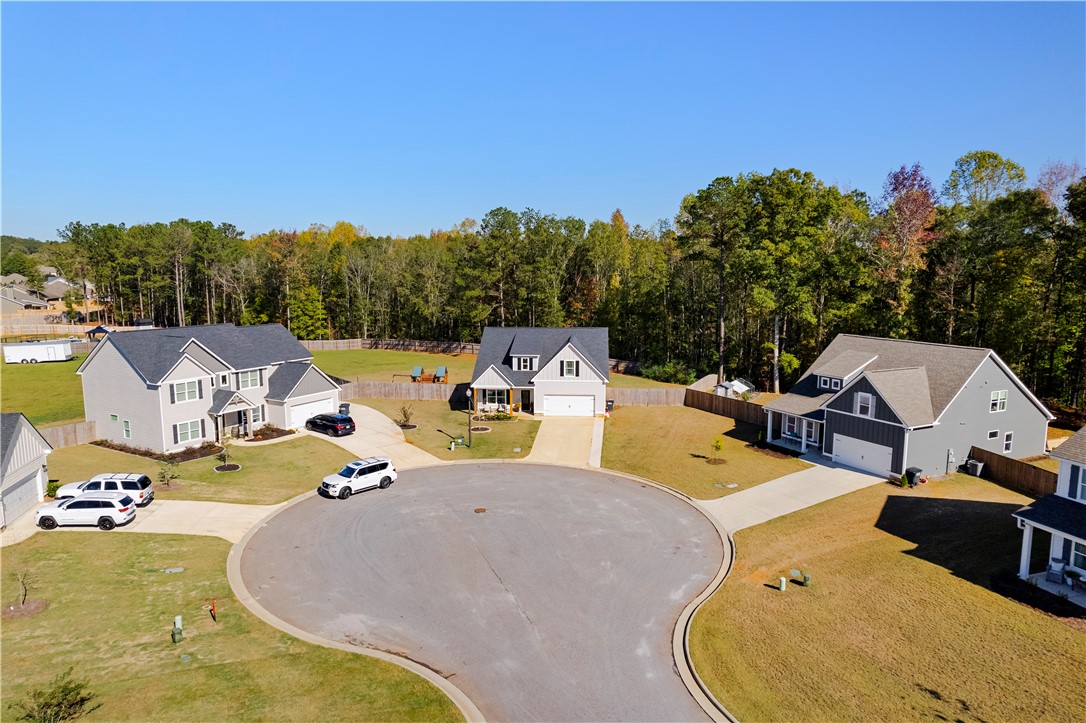 Opelika, Alabama 36801, United States, 4 Bedrooms Bedrooms, ,3 BathroomsBathrooms,Residential,Active,28193