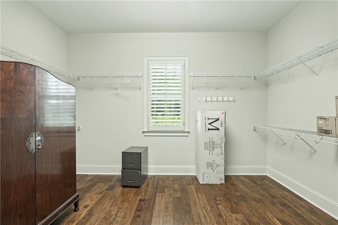 Auburn, Alabama 36830, United States, 4 Bedrooms Bedrooms, ,3 BathroomsBathrooms,Residential,Active,194413