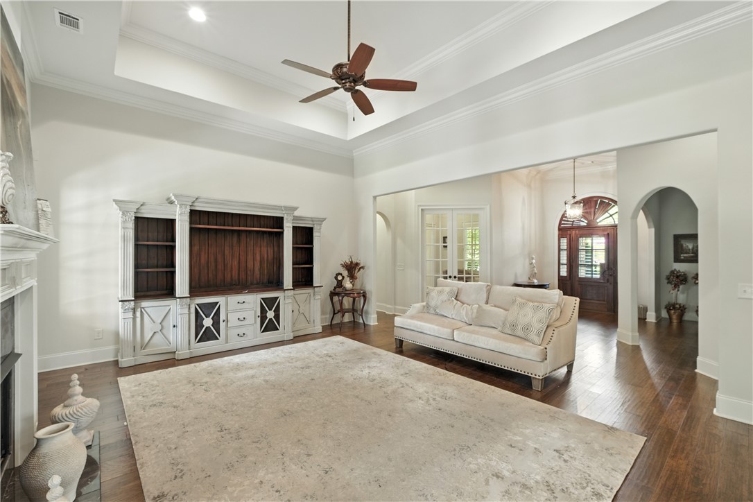 Auburn, Alabama 36830, United States, 4 Bedrooms Bedrooms, ,3 BathroomsBathrooms,Residential,Active,194413