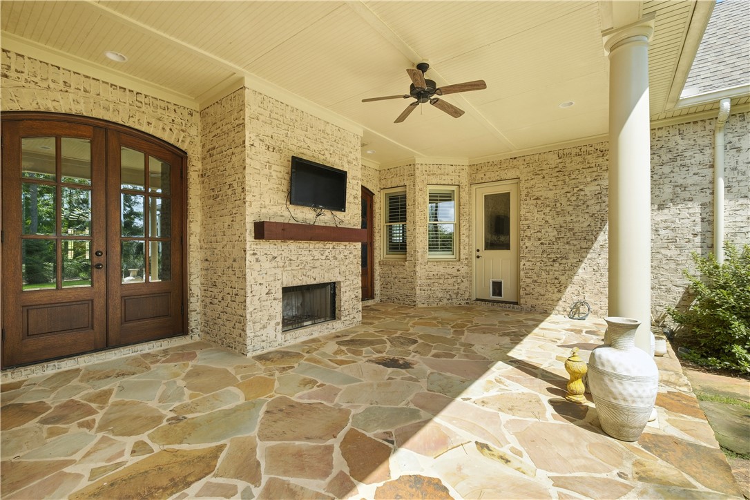 Auburn, Alabama 36830, United States, 4 Bedrooms Bedrooms, ,3 BathroomsBathrooms,Residential,Active,194413