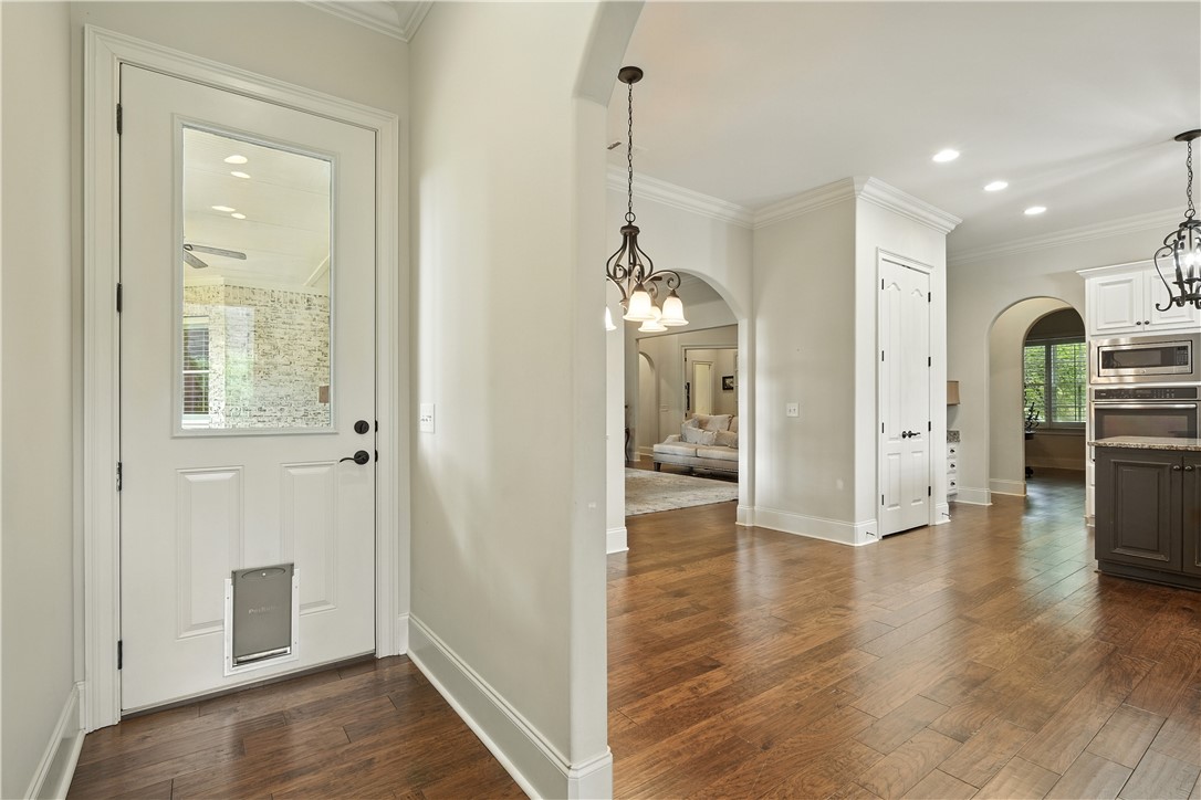 Auburn, Alabama 36830, United States, 4 Bedrooms Bedrooms, ,3 BathroomsBathrooms,Residential,Active,194413