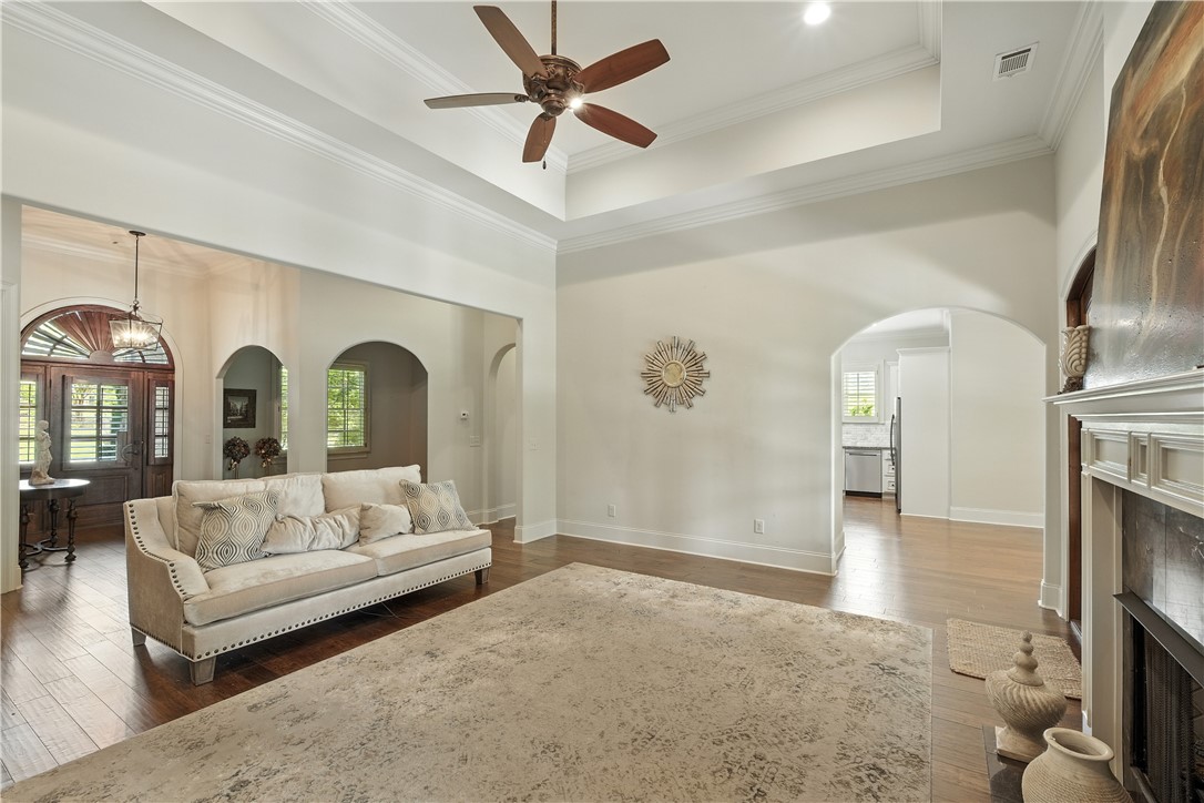 Auburn, Alabama 36830, United States, 4 Bedrooms Bedrooms, ,3 BathroomsBathrooms,Residential,Active,194413