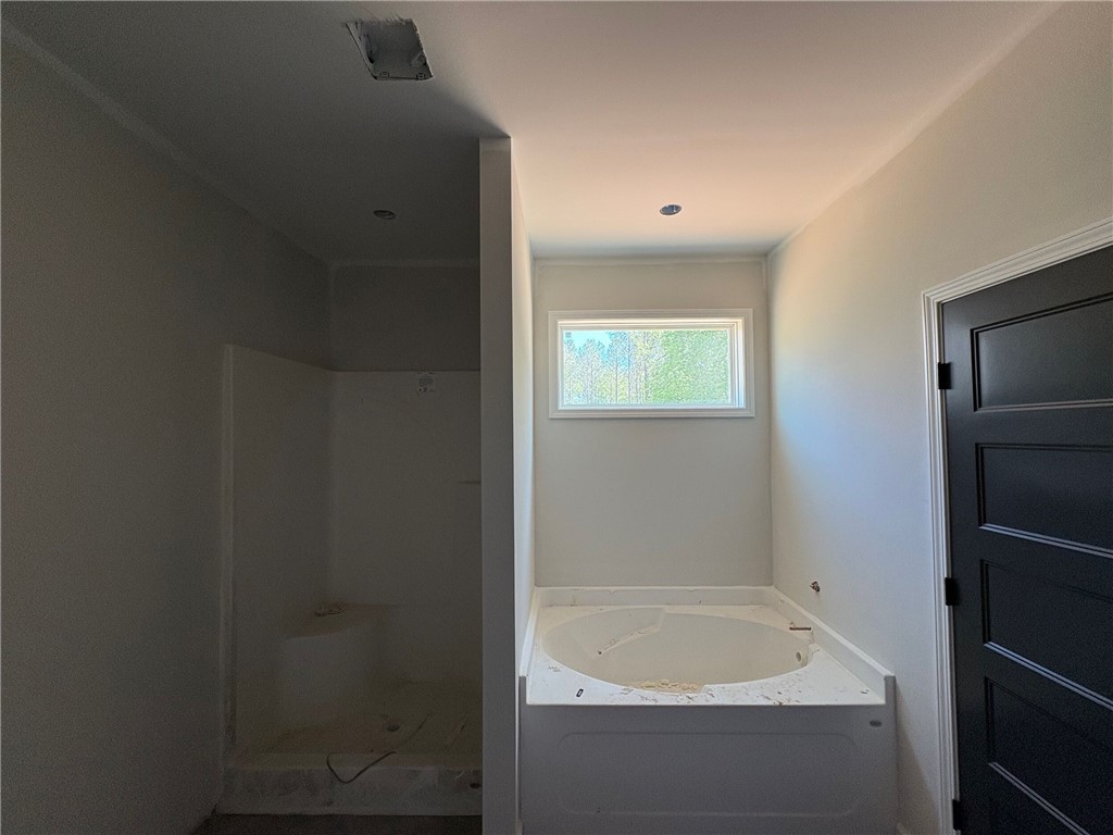 33 LEE ROAD 2132