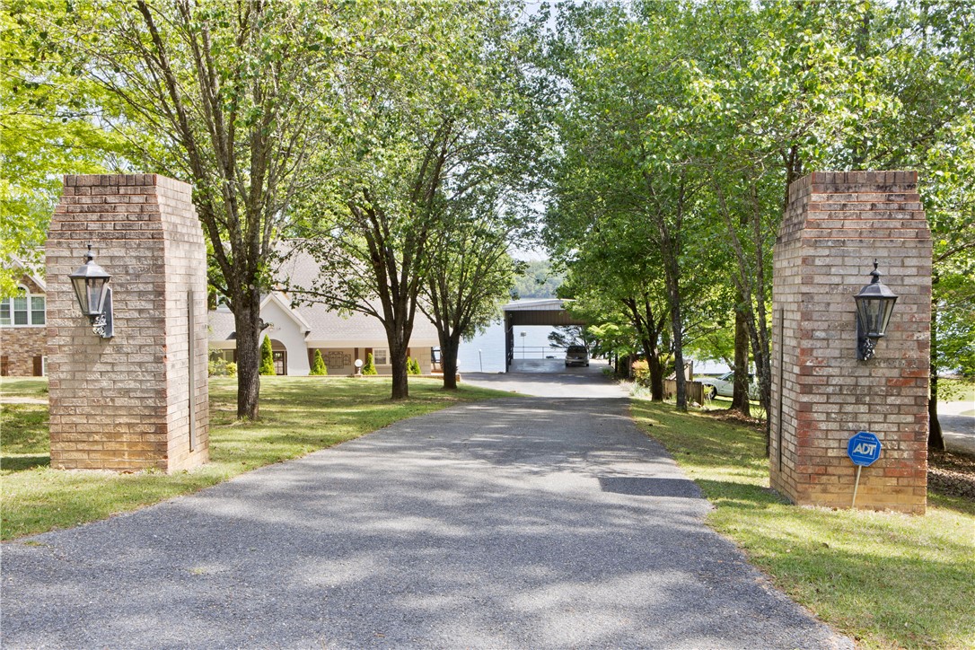 258 COUNTY ROAD 473
