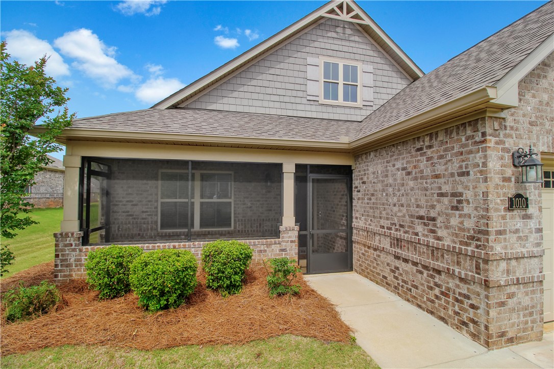 1010 ODEN Court