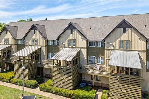 Photo of 650 DEKALB Street #3222, Auburn, AL 36830 (MLS # 176517) Photo of 650 DEKALB Street #3222, Auburn, AL 36830 (MLS # 176517)