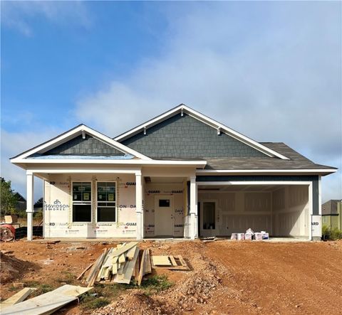 Photo of 2978 EDITH ANN Lane, Opelika, AL 36801 (MLS # 175788)