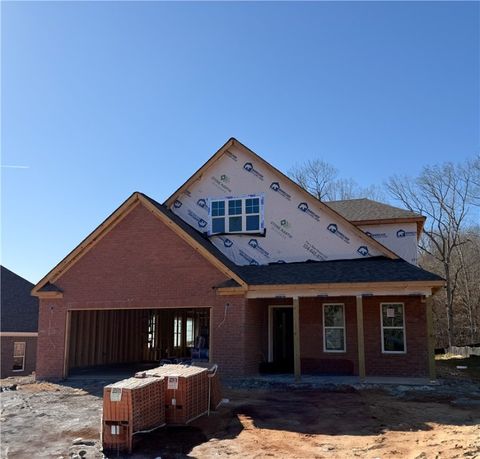 Photo of 2040 SHADOW BEND Lane, Auburn, AL 36830 (MLS # 177779)