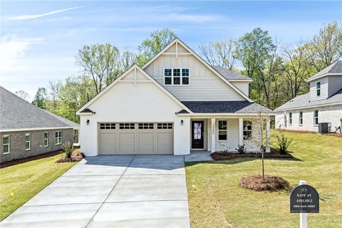 Photo of 2040 SHADOW BEND Lane, Auburn, AL 36830 (MLS # 177779)