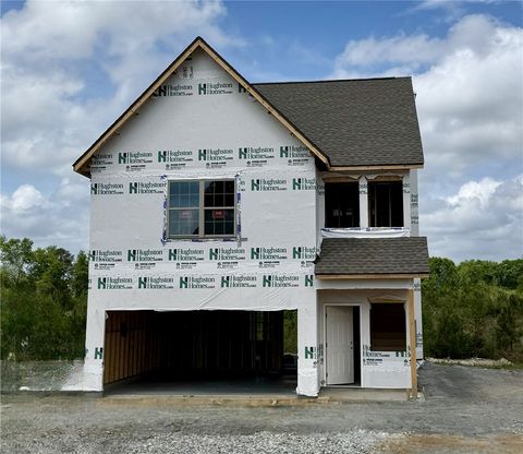 Photo of 6 LIBERTY Place, Ft Mitchell, AL 36856 (MLS # 179062)