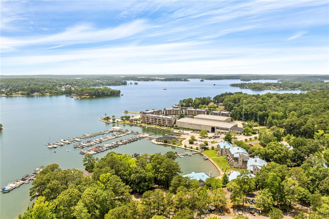 100 HARBOR Place 312