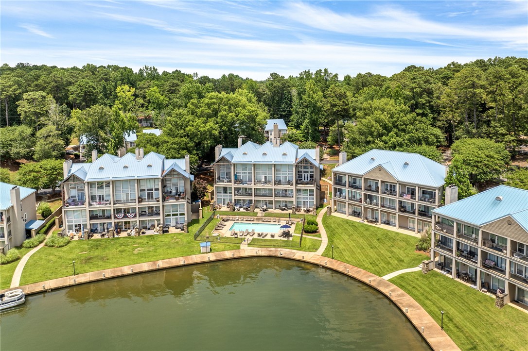 100 HARBOR Place 312