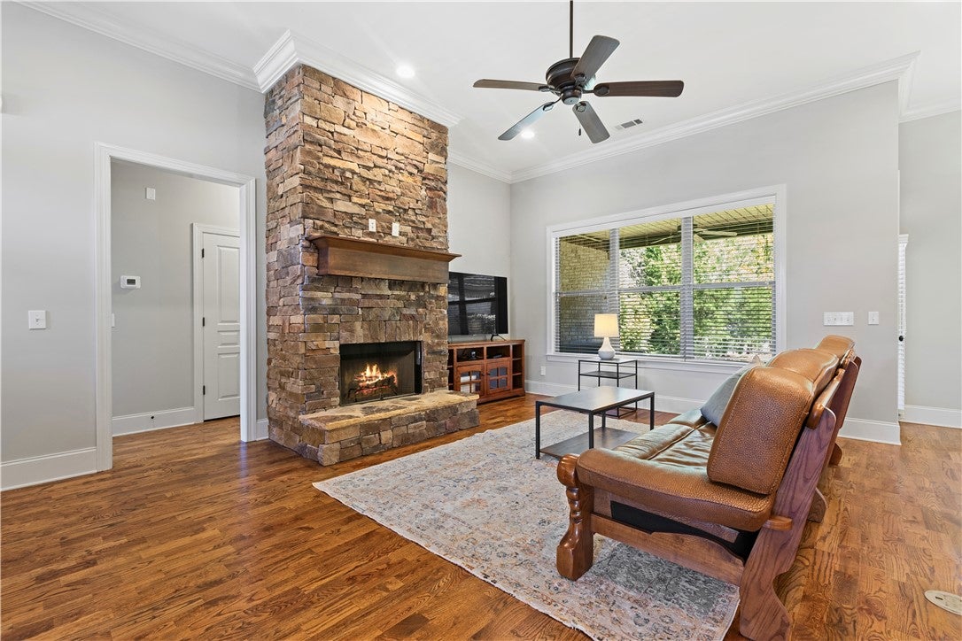 2306 MORGAN Drive