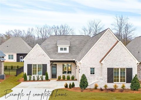 2346 CHAMPIONS Boulevard Auburn AL 36830