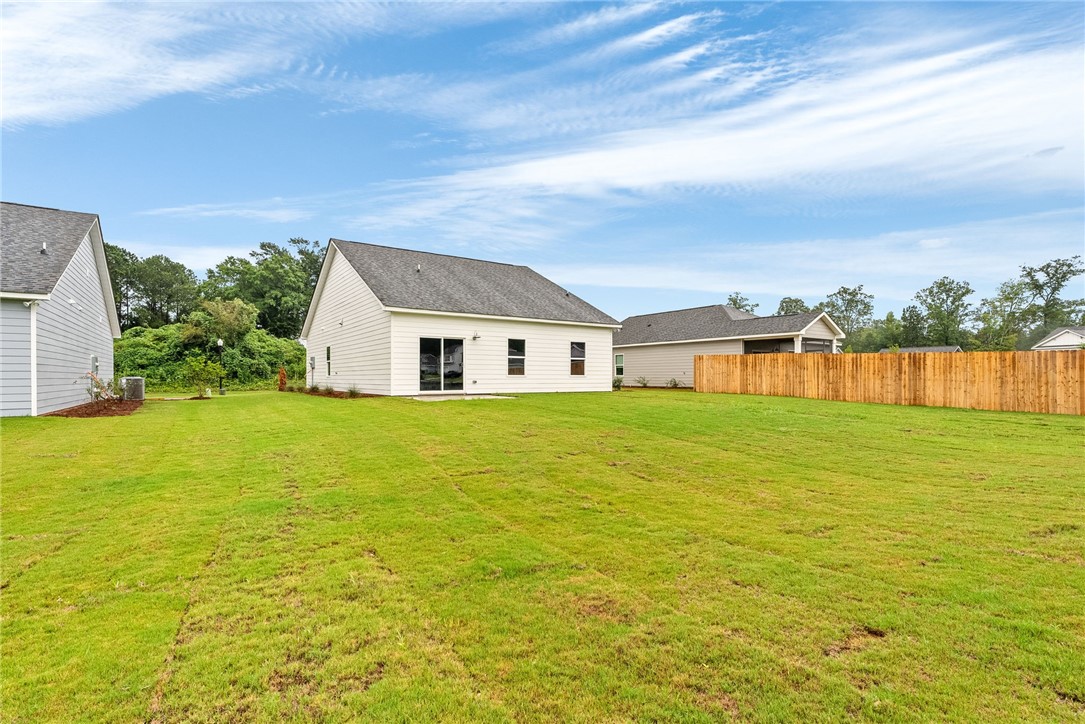 Auburn, Alabama 36801, United States, 3 Bedrooms Bedrooms, ,2 BathroomsBathrooms,Residential,Active,173208