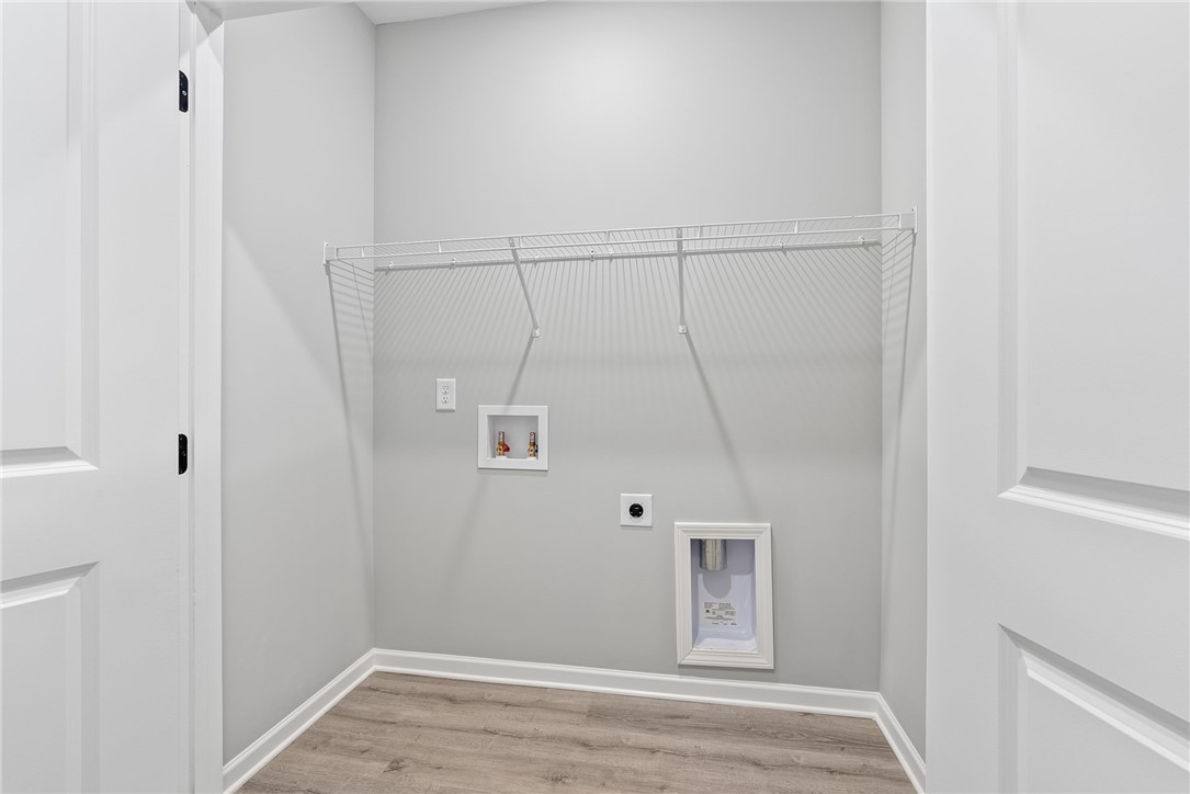 Auburn, Alabama 36801, United States, 3 Bedrooms Bedrooms, ,2 BathroomsBathrooms,Residential,Active,173208