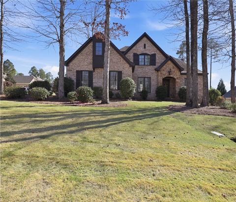 Photo of 1589 MARIE Loop, Auburn, AL 36830 (MLS # 179341)