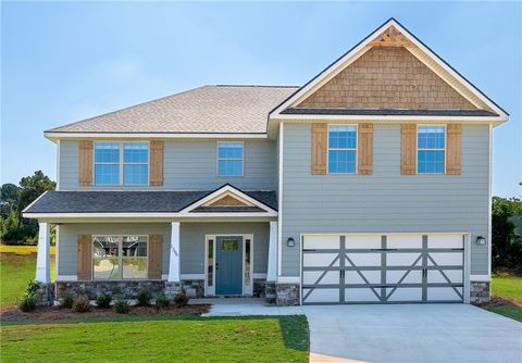 1596 PRESSFIELD Path Auburn AL 36830