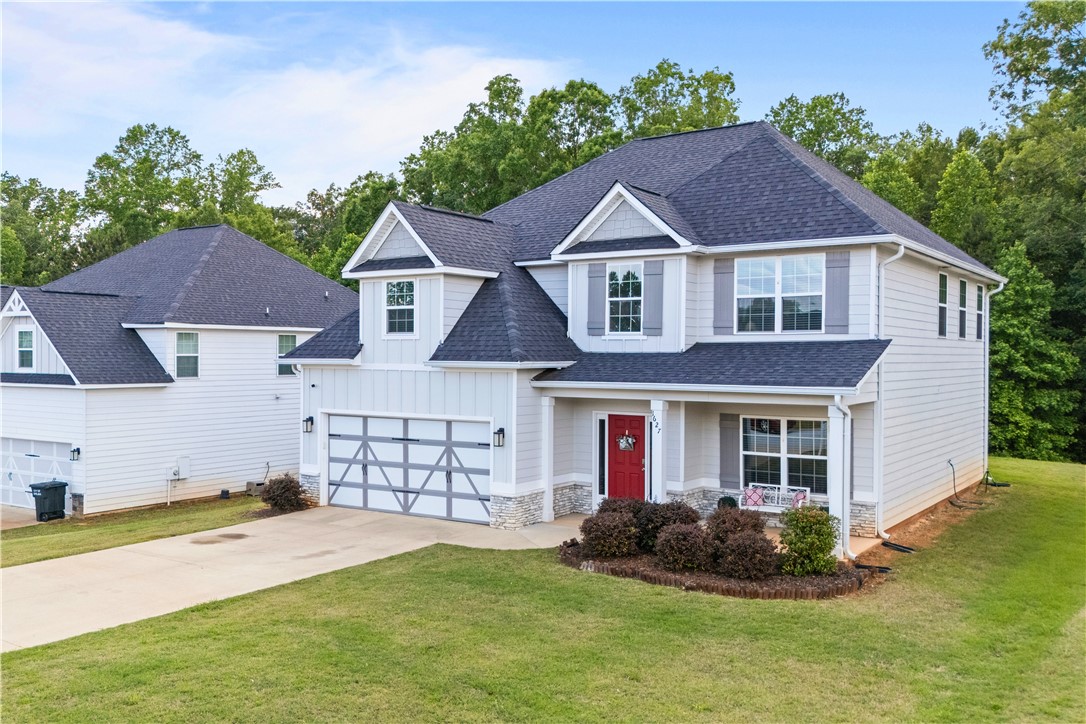 1627 CREEKSTONE Drive