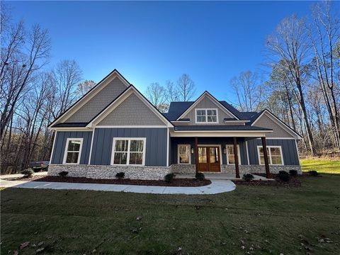 331 LEE ROAD 246 Salem AL 36874