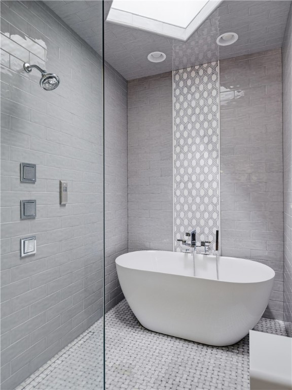 Auburn, Alabama 36830, United States, 4 Bedrooms Bedrooms, ,4 BathroomsBathrooms,Residential,Active,241503