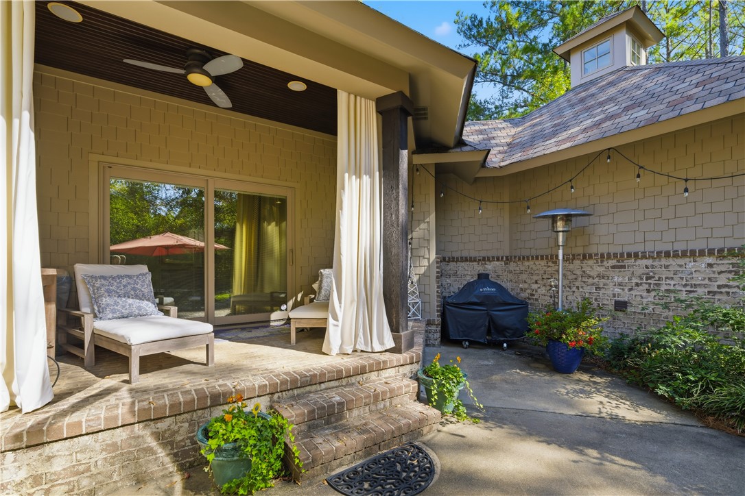 Auburn, Alabama 36830, United States, 4 Bedrooms Bedrooms, ,4 BathroomsBathrooms,Residential,Active,241503