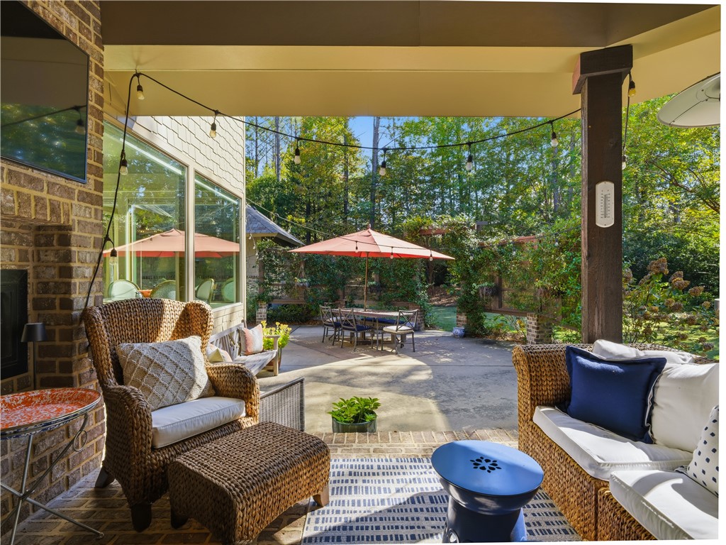 Auburn, Alabama 36830, United States, 4 Bedrooms Bedrooms, ,4 BathroomsBathrooms,Residential,Active,241503