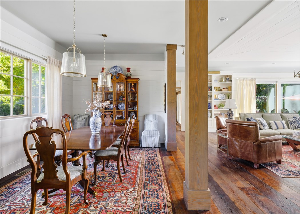 Auburn, Alabama 36830, United States, 4 Bedrooms Bedrooms, ,4 BathroomsBathrooms,Residential,Active,241503