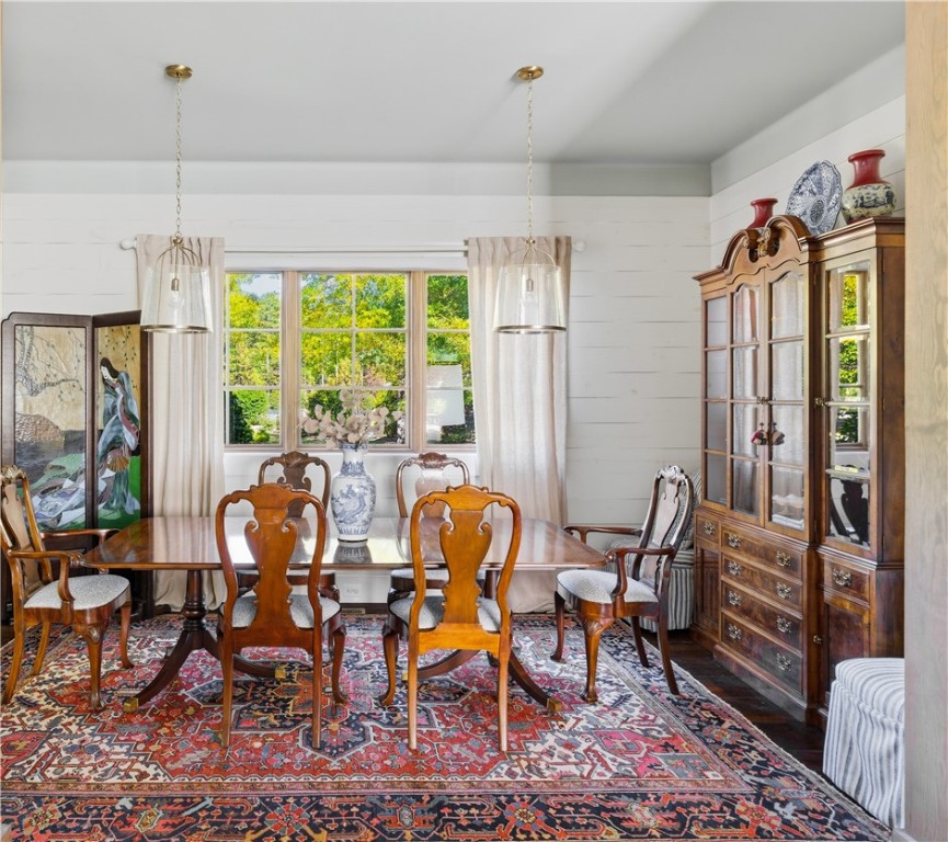 Auburn, Alabama 36830, United States, 4 Bedrooms Bedrooms, ,4 BathroomsBathrooms,Residential,Active,241503