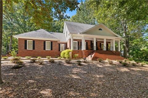 Photo of 641 BURKE Place, Auburn, AL 36830 (MLS # 182857)