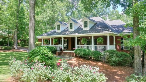1849 STONERIDGE Drive Auburn AL 36830