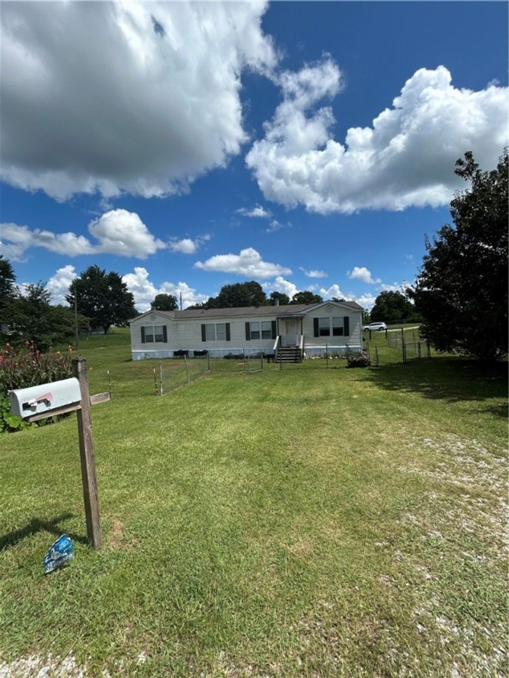 Photo of 10625 AL HIGHWAY 51, Beauregard, AL 36804 (MLS # 175343)
