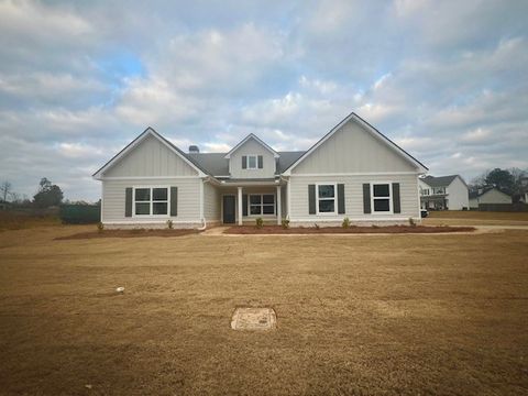 Photo of 1005 CATHERINE Drive, Opelika, AL 36801 (MLS # 177435)
