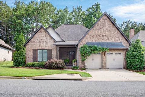 Photo of 1648 WOODLEY Circle, Auburn, AL 36830 (MLS # 181241)