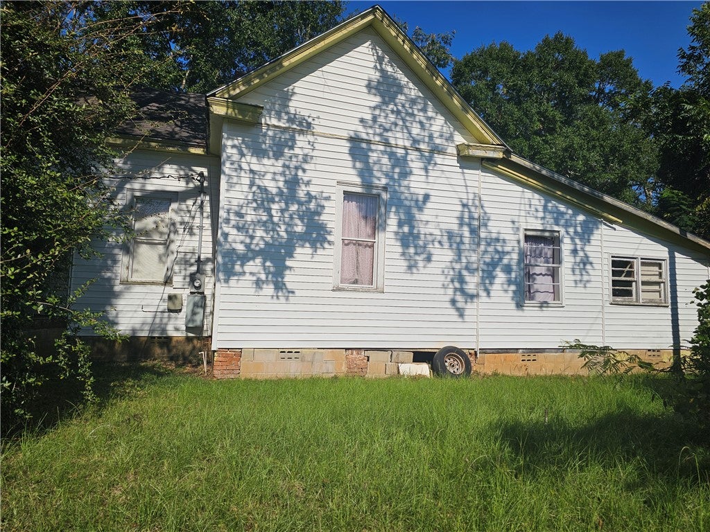 Photo of 311 AVE D Avenue, Opelika, AL 36801 (MLS # 182580)