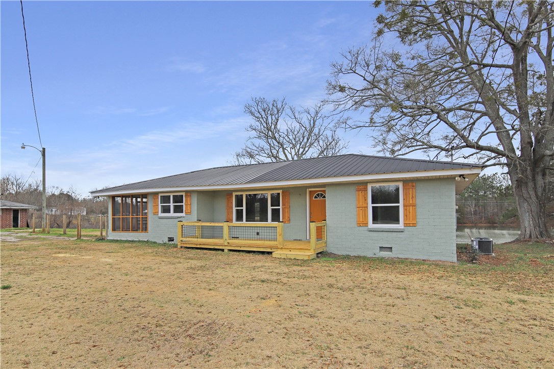 21135 US HIGHWAY 431