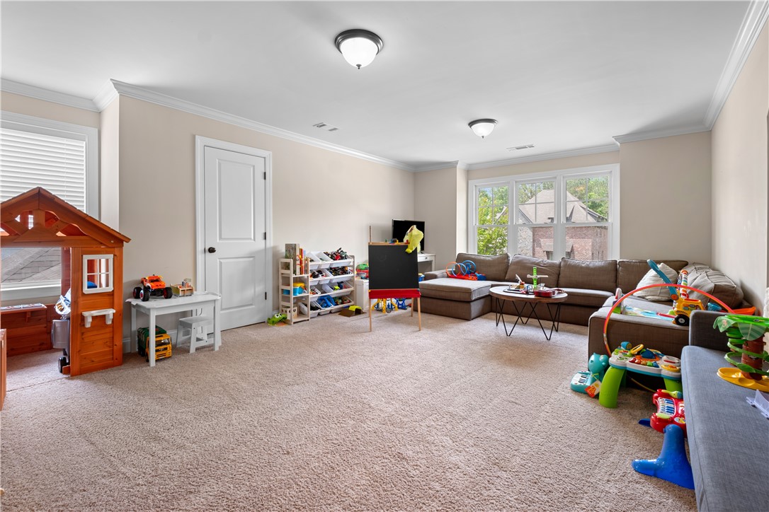 Auburn, Alabama 36830, United States, 4 Bedrooms Bedrooms, ,4 BathroomsBathrooms,Residential,Active,123511