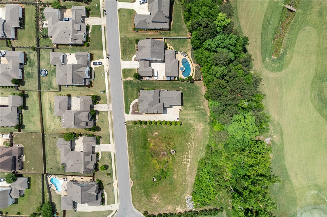 Auburn, Alabama 36830, United States, 4 Bedrooms Bedrooms, ,4 BathroomsBathrooms,Residential,Active,123511