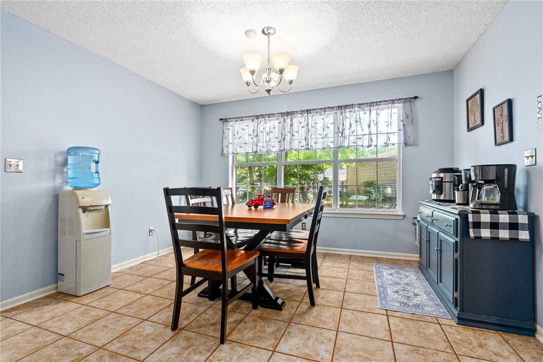 Opelika, Alabama 36801, United States, 3 Bedrooms Bedrooms, ,2 BathroomsBathrooms,Residential,Active,114954