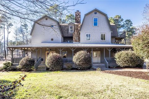 Photo of 1449 SEALS Street, Auburn, AL 36879 (MLS # 173696)