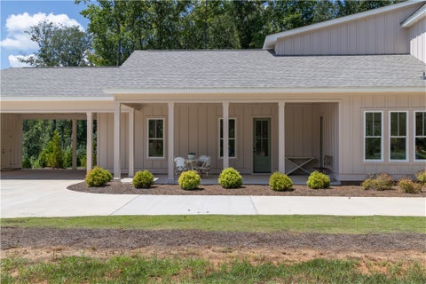 Tiny photo for 3002 EAGLE WINGS Way, Opelika, AL 36801 (MLS # 178004)