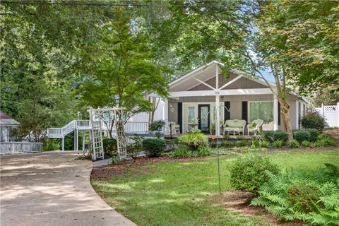 Photo of 125 ANDREWS Road, Tallassee, AL 36078 (MLS # 181588)