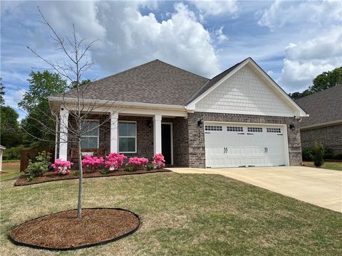Photo of 1835 HIDDEN LAKES Drive, Opelika, AL 36801 (MLS # 179989)