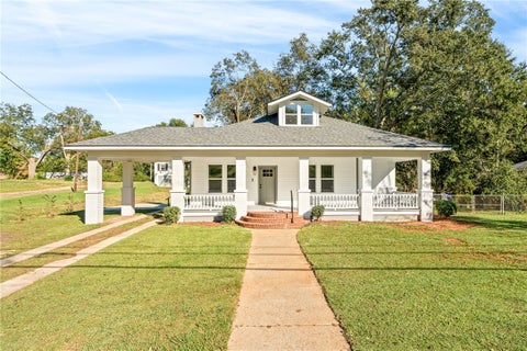 Photo of 216 N LAFAYETTE Street, Lafayette, AL 36862 (MLS # 182790)