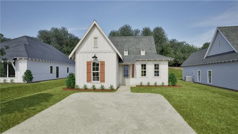 Photo of 73 SUMMER Street, Opelika, AL 36804 (MLS # 179703)