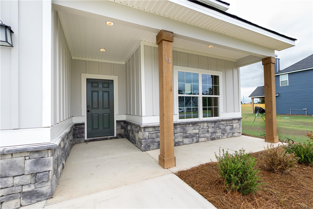 14 HEARTLAND Boulevard