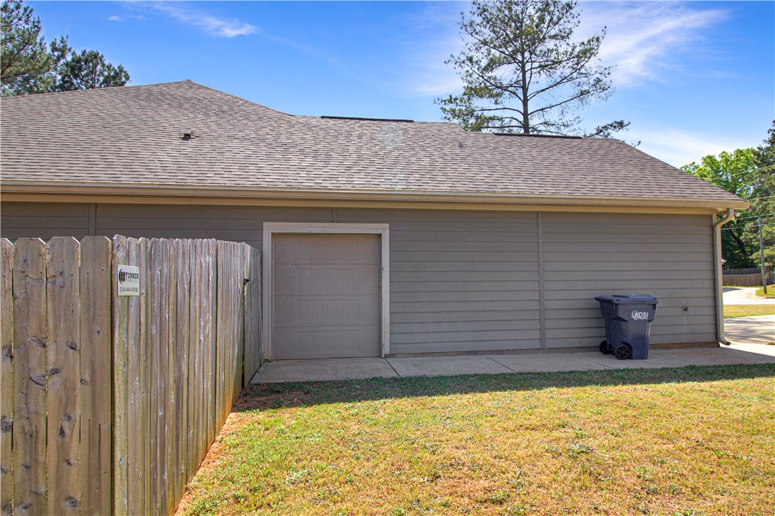 67 LEE ROAD 2215